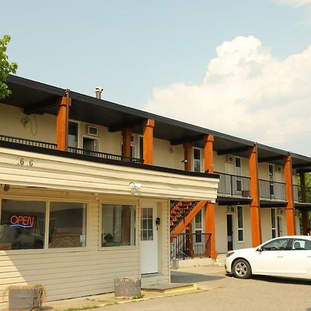 Fraser Inn プリンスジョージ エクステリア 写真