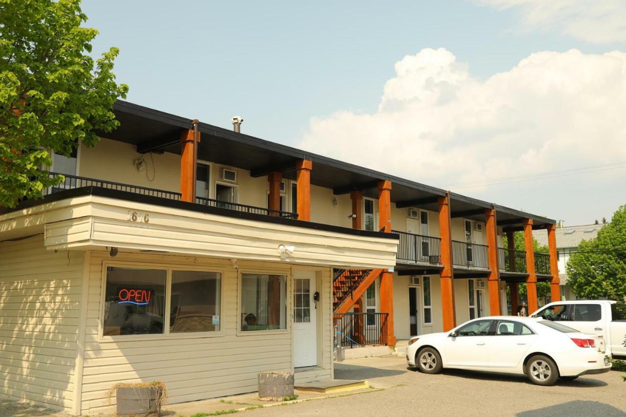 Fraser Inn プリンスジョージ エクステリア 写真